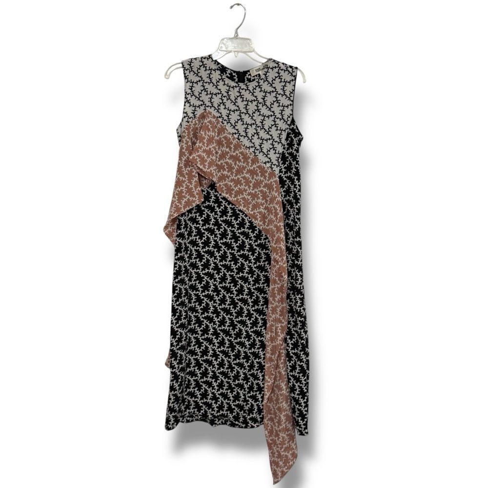 Diane von Furstenberg Silk Maxi Dress Size 10 Black Abstract Ruffle Modern